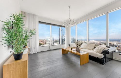 Maakri Apartamento | SkyResidence Luxury Apt With Amazing Panoram View