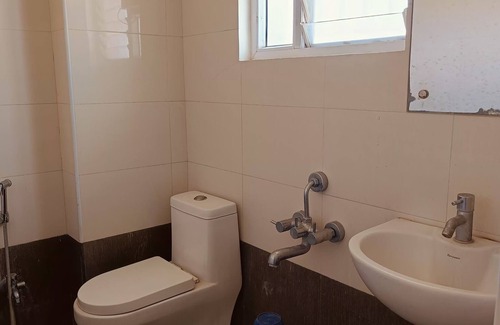 Peelamedu Hotel | Skyry Residency Tidel Park