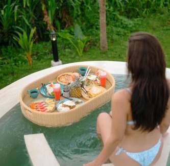 Babakan Cabina | Skyspace Villas Bali