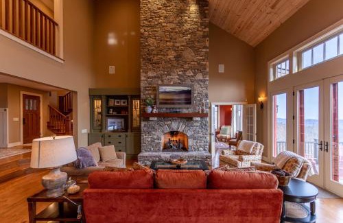 Blowing Rock Casa | Skytop Retreat