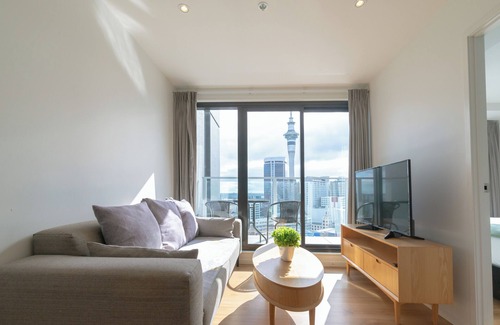 Newton Apartamento | Skytower and City View 2 Bedroom Apartment on High Floor