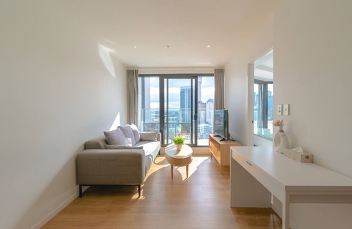 Newton Apartamento | Skytower and City View 2 Bedroom Apartment on High Floor