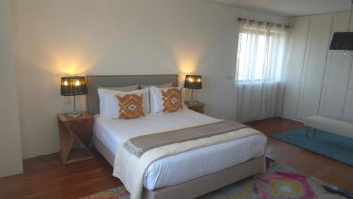 Ramalde Apartamento | Skyview with Balcony and Garage