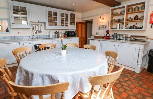 Newton Grange Cabaña | Slade House