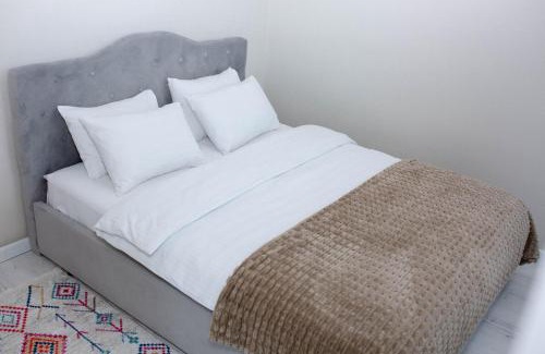 Pozniaky Apartamento | Slavutich apartment #2