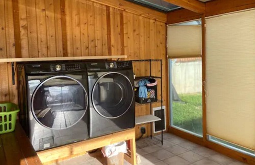 Canyon Rim Casa | SLC Adventure Basecamp for the Whole Crew
