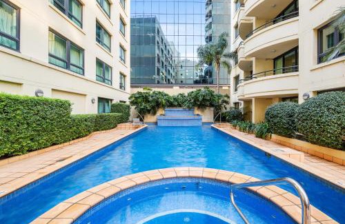 Parramatta Apartamento | Sleek 1-Bed by Jubilee Park with Pool