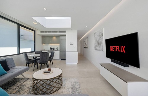 Coogee Apartamento | Sleek 1BR Apartment w/Skylight near Coogee Beach
