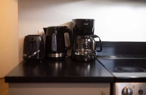 Downtown Montreal Apartamento | Sleek 2BR in Heart of Downtown Montreal