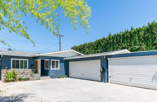 San Gabriel Casa | Sleek 3BR Home + EV Charger + Near DTLA #TravelSGV