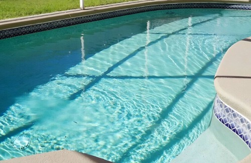 Lake Davenport Estates Villa | Sleek 4BR Vacation Villa near Theme Parks & Shops!