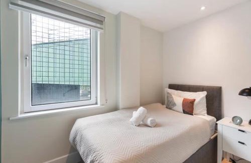 Elephant and Castle Apartamento | Sleek and Modern 2-BR 1 mile to Borough Market