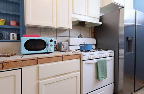 Santa Ana Apartamento | Sleek Broadway 2B2B 10 mins. away to Disneyland