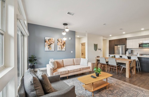 Highland Condominio | Sleek & Chic Vibes | Espadin LoHi