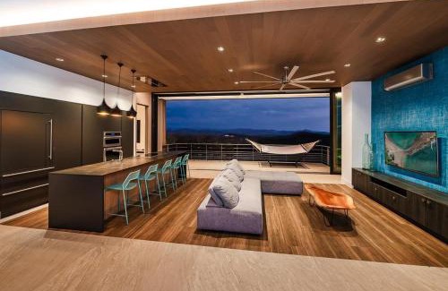 Tamarindo Casa | Sleek Modern Villa w - pool