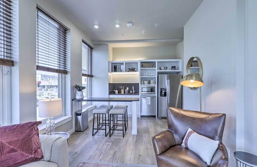 Downtown Apartamento | Sleek, Newly Updated Downtown San Marcos Apt!