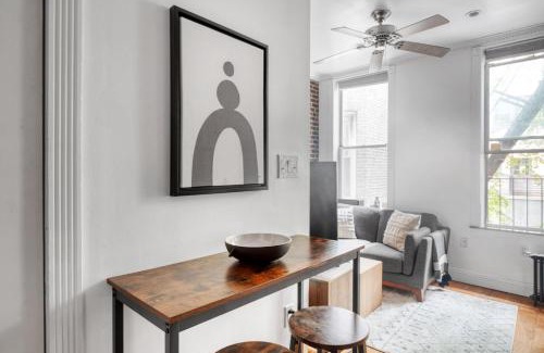 Nolita Apartamento | Sleek Nolita 1BR w wd nr Soho NYC-891