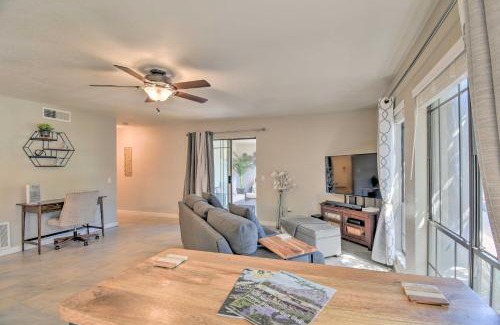 Cloisters Apartamento | Sleek Phoenix Condo Walk to Biltmore Fashion Park
