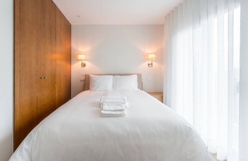 Fareja Apartamento | Sleek rural escape in Gémeos