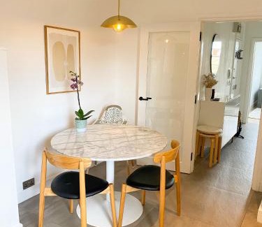 Munster Apartamento | Sleek Scandi-Inspired 2BD Flat Fulham