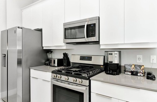 Reunion Hotel | Spacious Modern Condo with Pool Table, Rooftop Terrace and Large Loft. Reunion Resort Water Park Access near Disney at Spectrum Resort Orlando by Rentyl - B27 #214