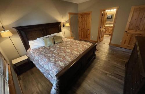 McGregor Casa | Sleep 12-big Sandy Lodge Resort-lakefront-luxury