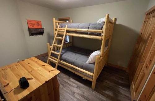 McGregor Casa | Sleep 12-big Sandy Lodge Resort-lakefront-luxury