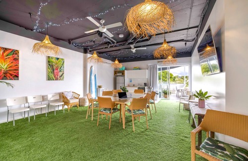 Bogangar Apartamento | Sleep 38 in the heart of Cabarita Beach, gateway to the Tweed Coast and Valley.