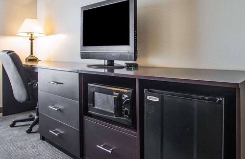 Wisconsin Rapids Hotel | Sleep Inn And Suites