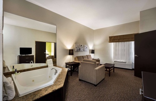 Valdosta Hotel | Sleep Inn And Suites Valdosta