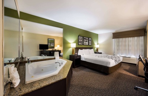 Valdosta Hotel | Sleep Inn And Suites Valdosta