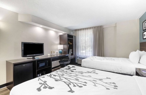 Charleston Hotel | Sleep Inn Mt. Pleasant - Charleston