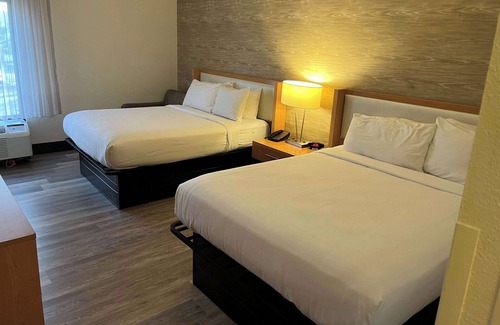 Memphis Hotel | Sleep Inn & Suites Memphis Southeast