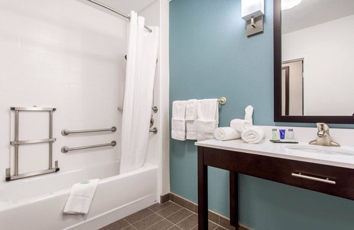South Blooming Grove Hotel | Sleep Inn & Suites Monroe - Woodbury