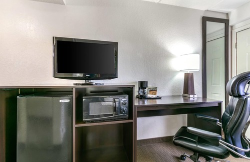 Gatlinburg Hotel | Sleep Inn & Suites near Sports World Blvd