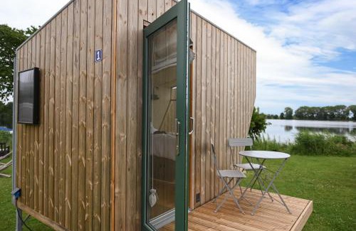 Suderstapel Casa | Sleep Space 1 - Green Tiny Spot Eider