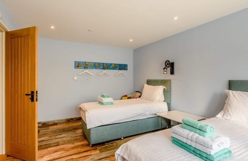 Ipswich Cabaña | 3 bedroom accommodation in Hadleigh