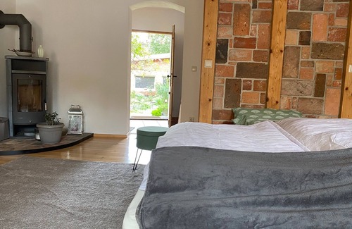 Nikolaivorstadt Apartamento | Sleeping with a garden in a historic old town house