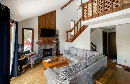 Thornton Casa | Sleepless in Snowood