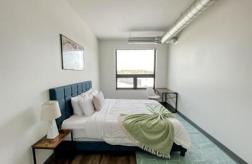 Des Moines Apartamento | Sleepover 1BD 1BA Des Moines Apartments