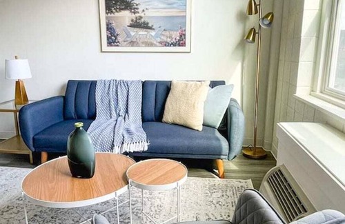 Corryville Apartamento | Sleepover: Lively 1BD/1BA + Gym - Downtown Cincinnati
