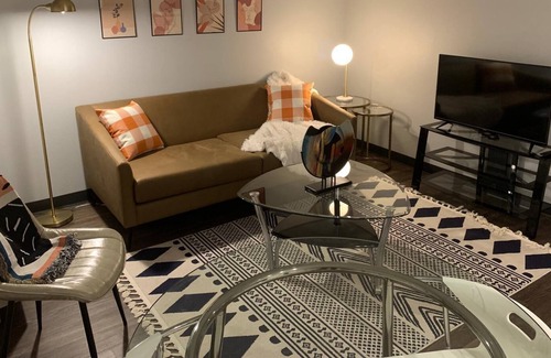 Des Moines Apartamento | Sleepover: Lovely 1BD/1BA - Downtown Des Moines