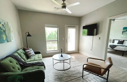 Rock Creek Apartamento | Sleepover: Stunning 1BD/1BA + Gym - Little Rock
