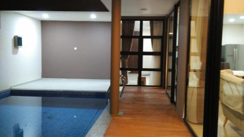 Batam Villa | SleepRest @ Nagoya Valley