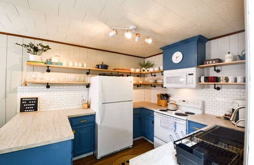 Albrightsville Casa | Sleeps 10|Lakes|Pools|Kayak|Hot Tub|Game Rm