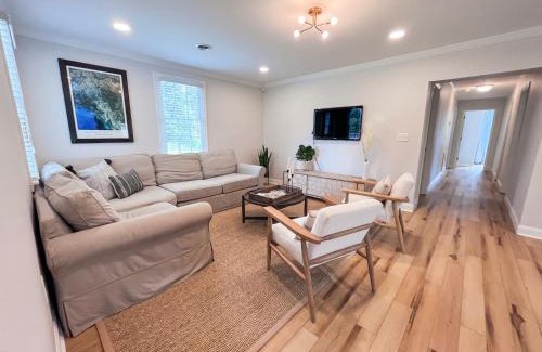 Northwest Quadrant Casa | Sleeps 10! Minutes to Parris Island & Downtown