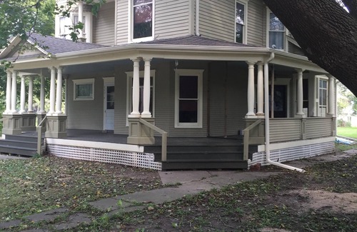 Dexter Casa | The Victoria .... 4 habitaciones .... 20 min de West Des Moines ..