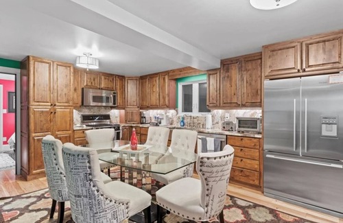 Seneca Falls Casa | Sleeps 14 | Van Cleef Lake Access for paddling | Near Seneca & Cayuga Lake