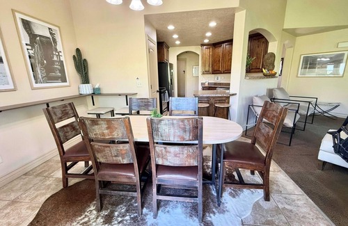 Payson Casa | Sleeps 16- Moutain View