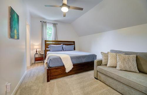 Brewers Hill Casa | Sleeps 16 Near Fiserv Hot Tub Arcade Theater